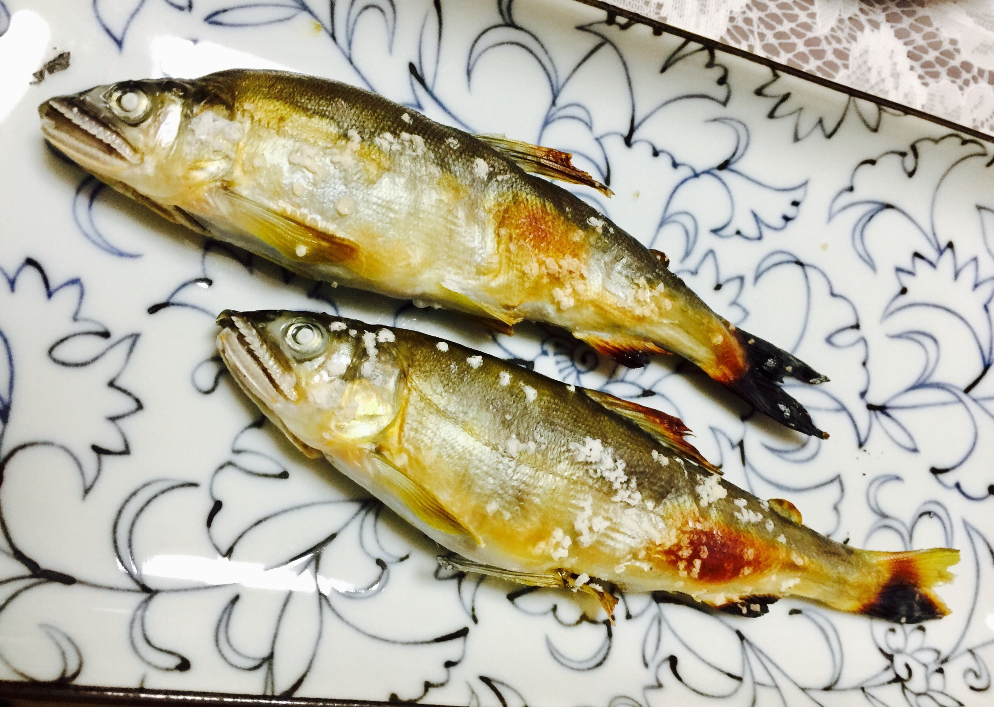 鮎の塩焼き レシピ 作り方 By らあじ2213 楽天レシピ 鮎の塩焼き レシピ 作り方 By らあじ2213 楽天レシピ