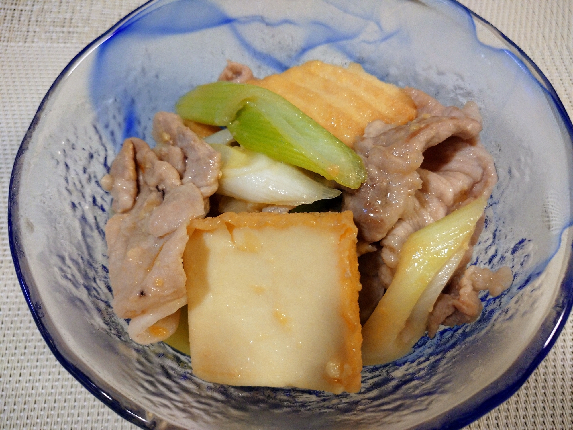 ご飯がすすむ！豚肉・絹揚厚げ・ネギの味噌炒め