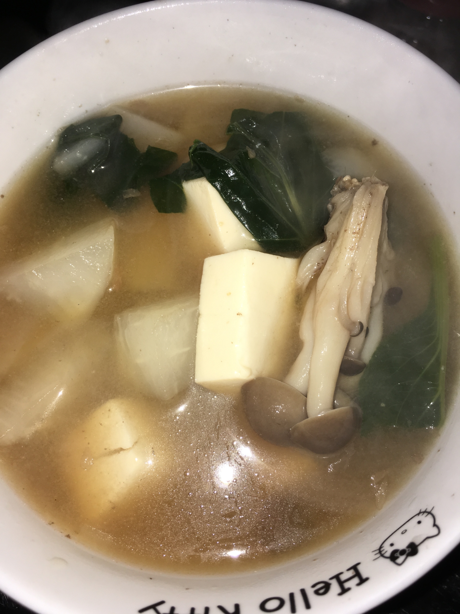 青梗菜と大根の梅昆布茶を使った味噌汁