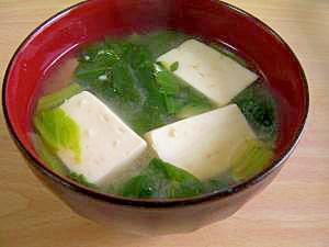 ◆ほうれん草と豆腐の味噌汁◆