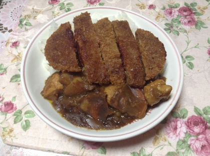 こんばんわ〜♡
年末にカツカレーでスタミナアップです〜♪旨旨ごち様
今年も大変お世話になり、有り難うございました♡良いお正月をお迎えくださいね(^-^)/