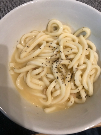 ボリューム満点!!カルボナーラうどん♪♪