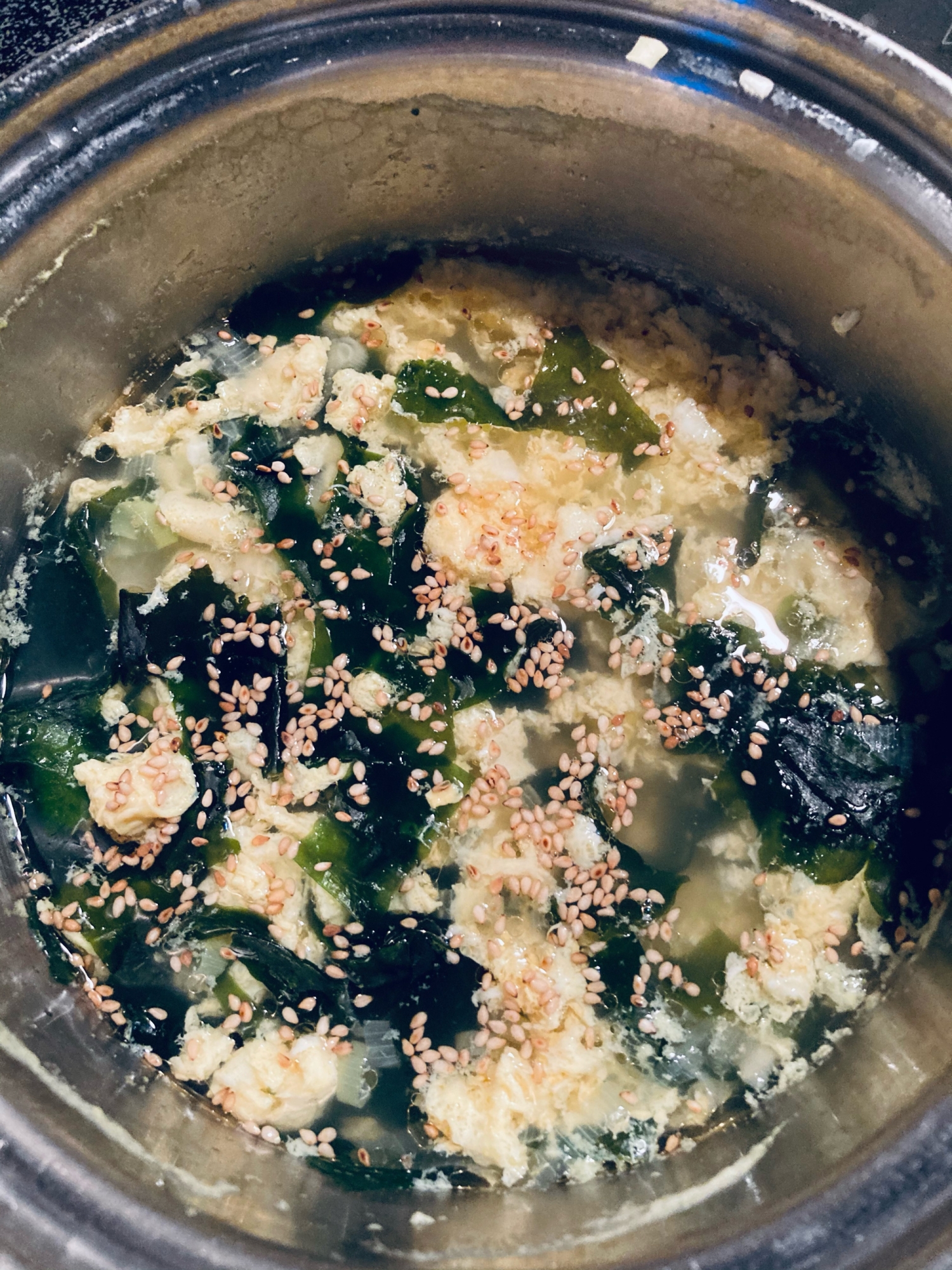 たまごとわかめの中華風スープ