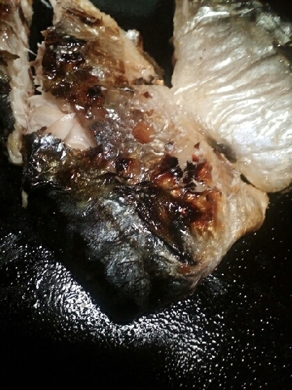 フライパンでふっくら焼き魚☆焼き塩サバ