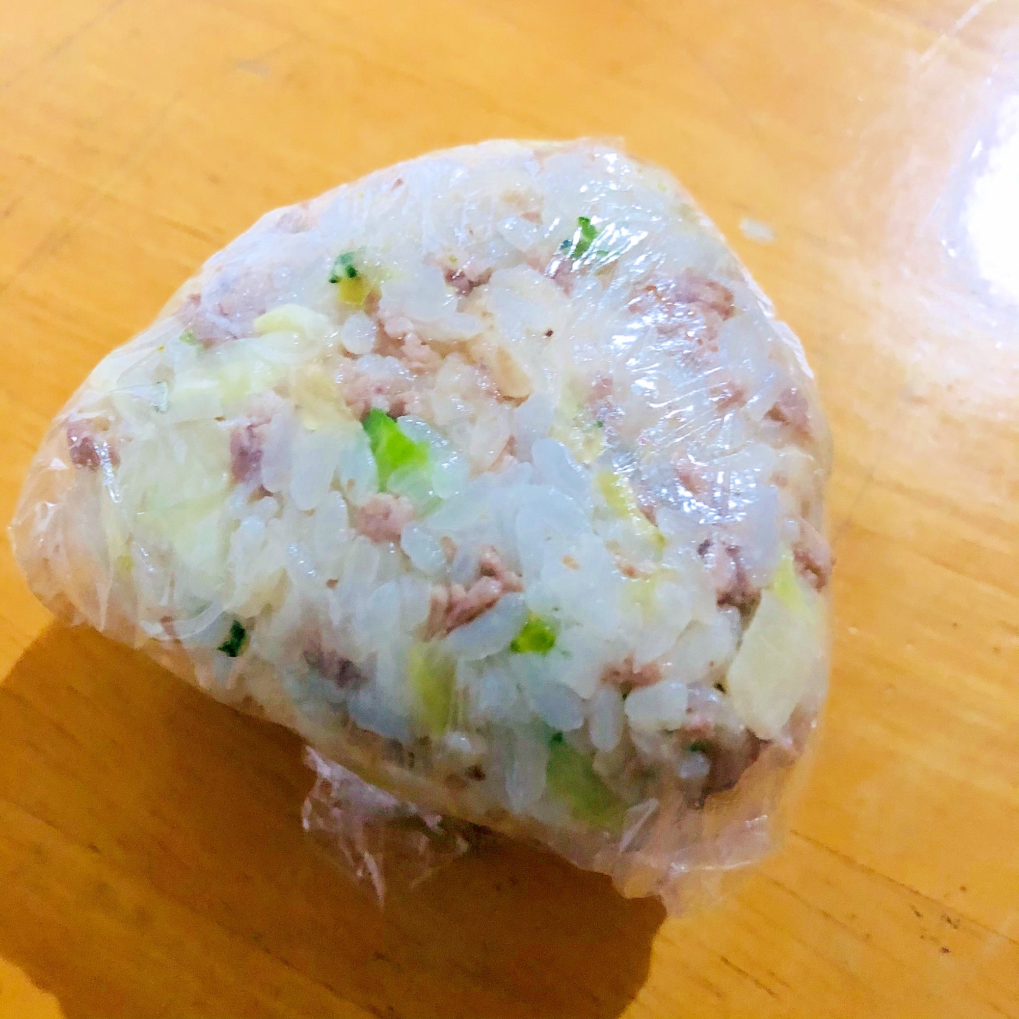 野沢菜とひき肉のおにぎり