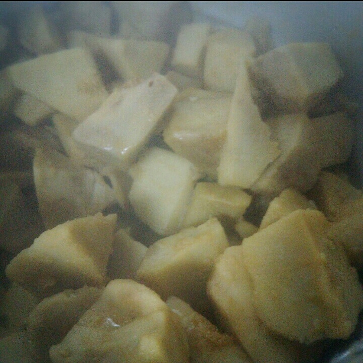 パスタの茹で汁で里芋の煮物