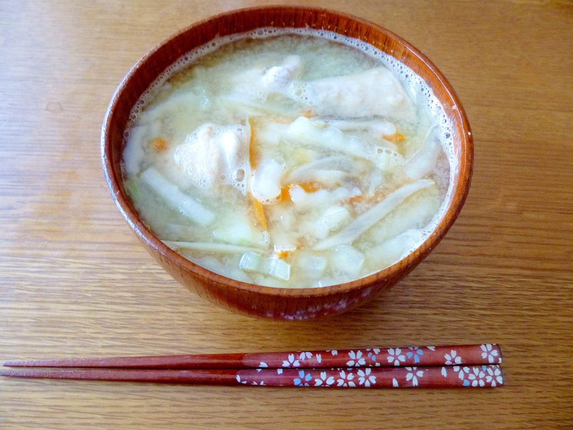 鮭の白子と野菜のお味噌汁