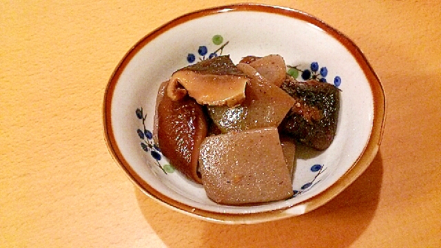 椎茸と蒟蒻のピリ辛炒め