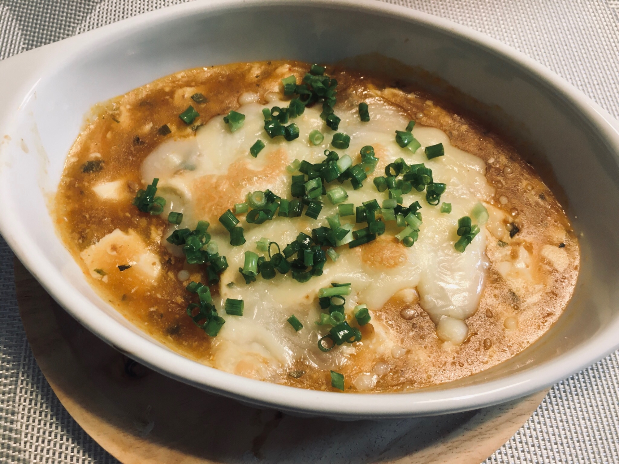 簡単ズボラ飯⭐麻婆豆腐のチーズ焼き