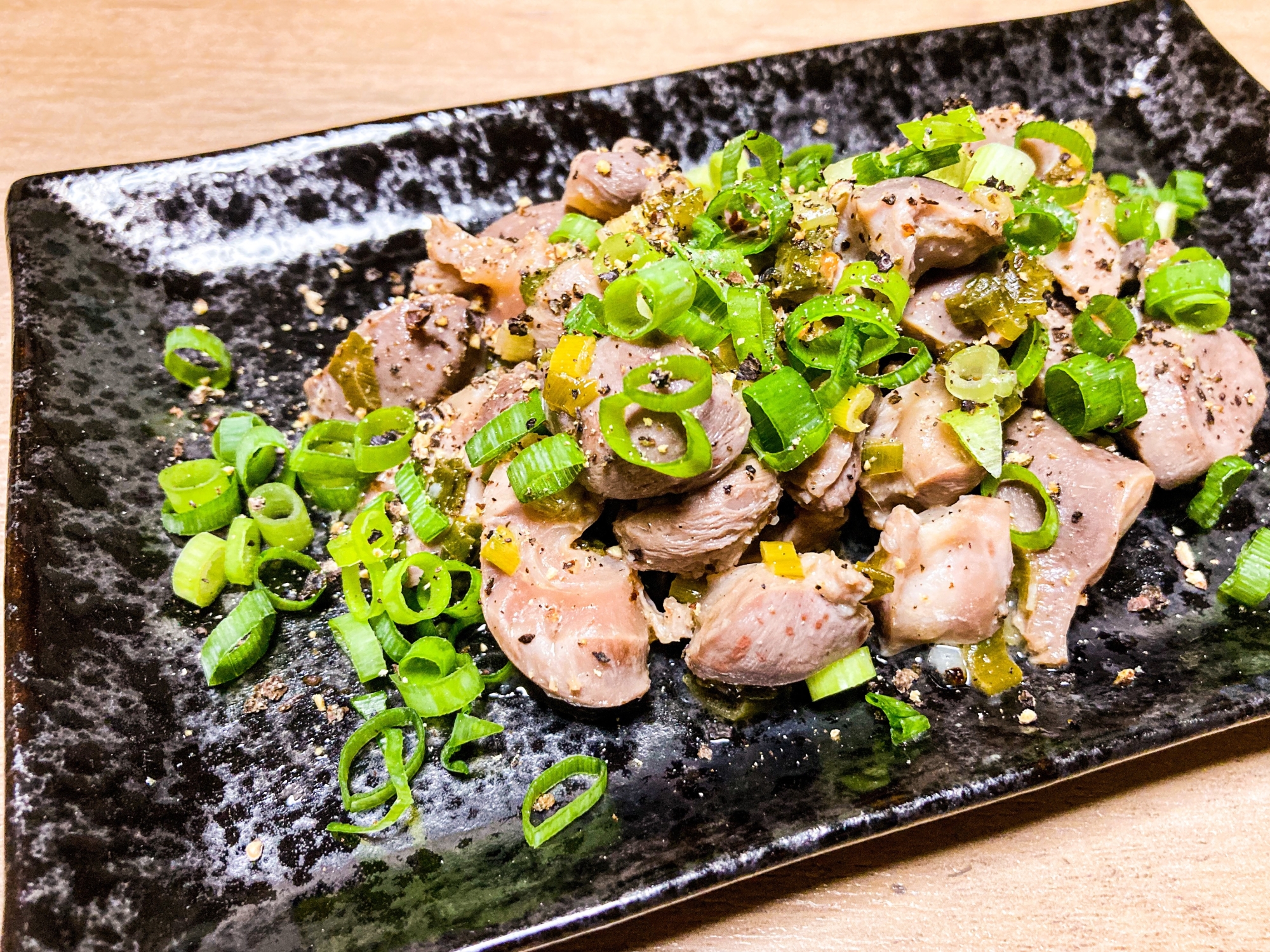 居酒屋風　砂肝のねぎ塩レモンペッパー