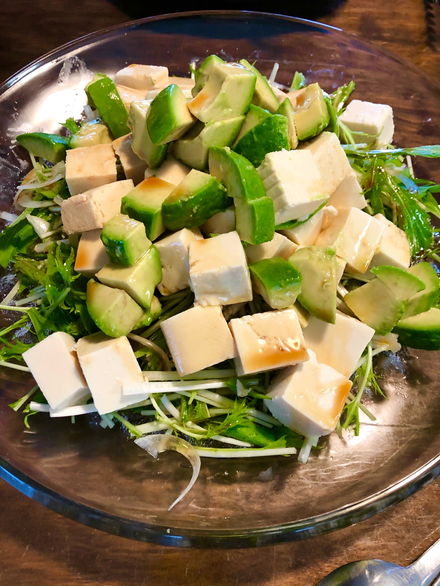 豆腐とアボカドサラダ