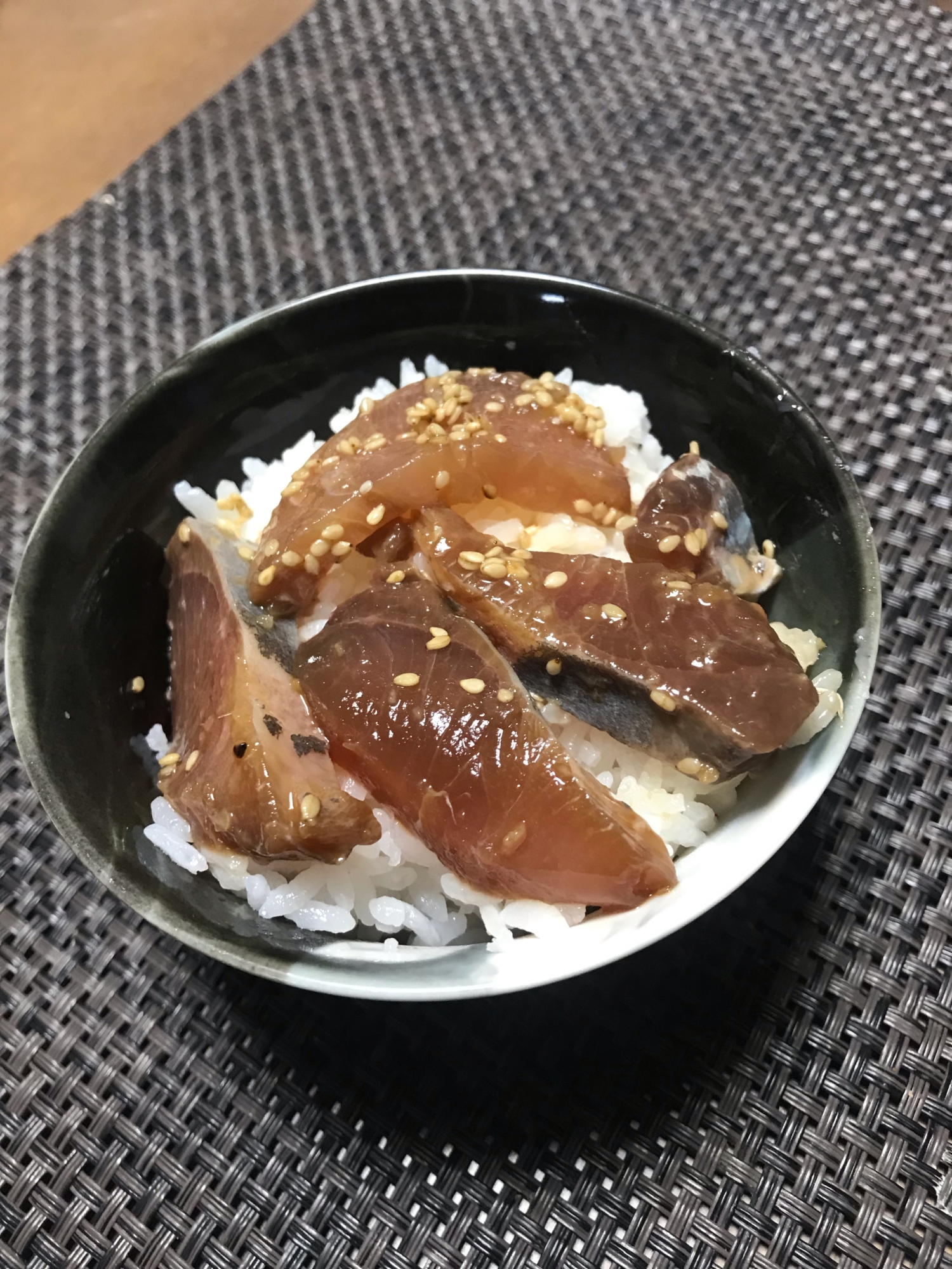 余った刺身で！ハマチの漬け飯❗️