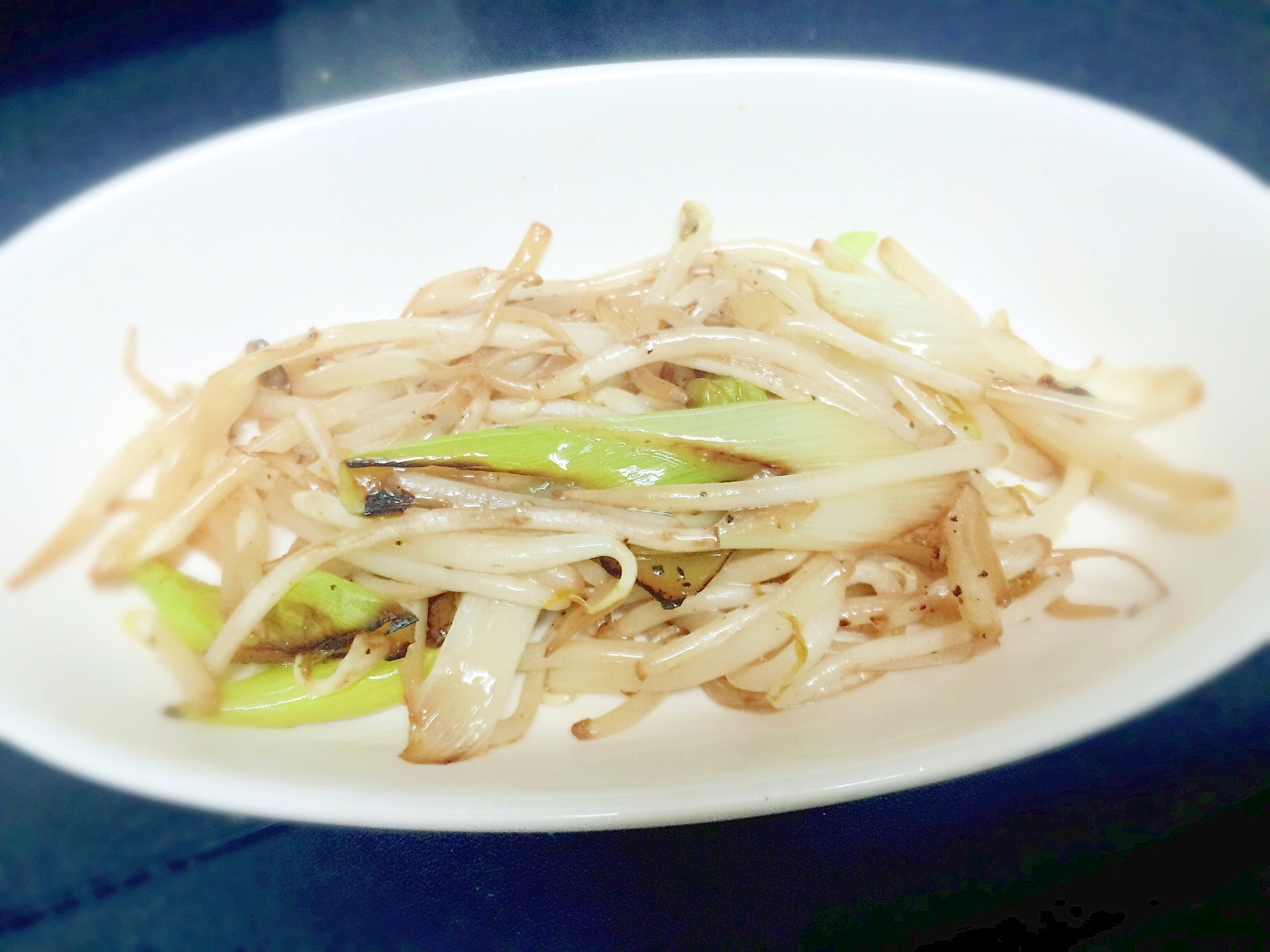 3分で出来上がり もやしのブラックペッパー炒め レシピ 作り方 By 美容料理研究家 あゆ 楽天レシピ 3分で出来上がり もやしのブラックペッパー炒め レシピ 作り方 By 美容料理研究家 あゆ 楽天レシピ