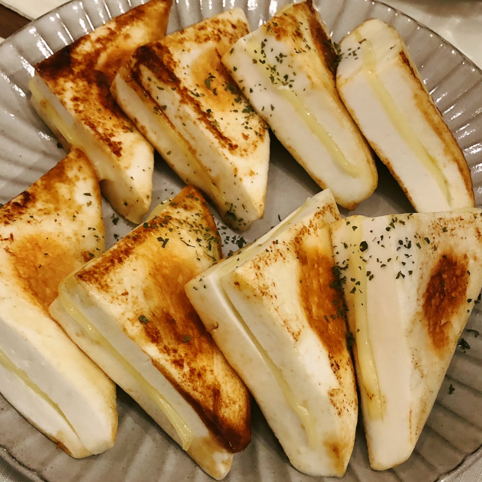 はんぺんチーズのバター醤油焼き レシピ 作り方 By きたあい 楽天レシピ