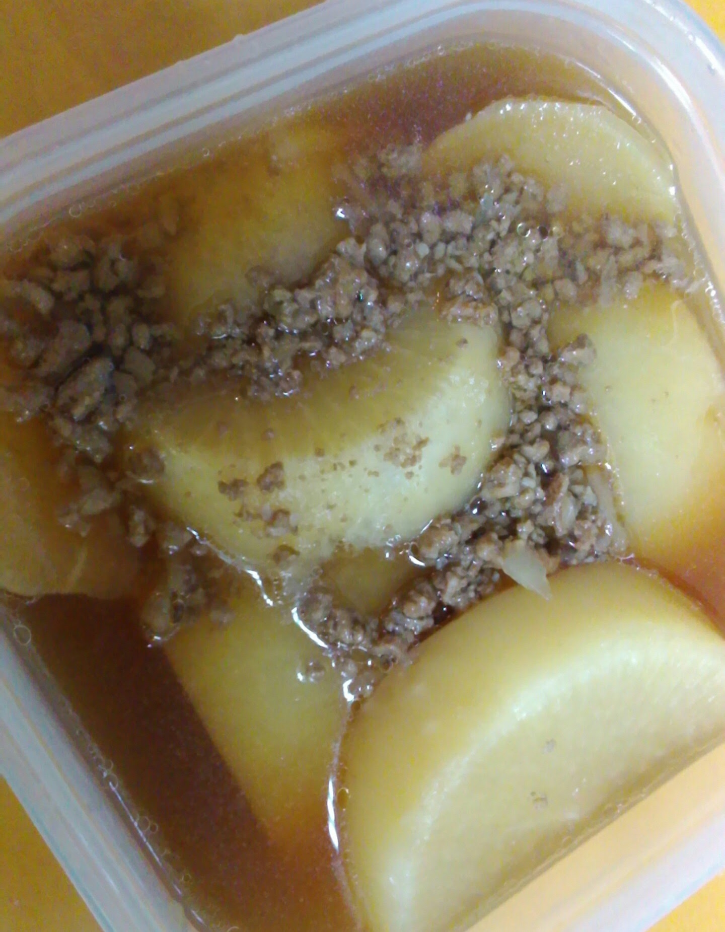 炊飯器で大根の煮物♪そぼろをかけて召し上がれ♪