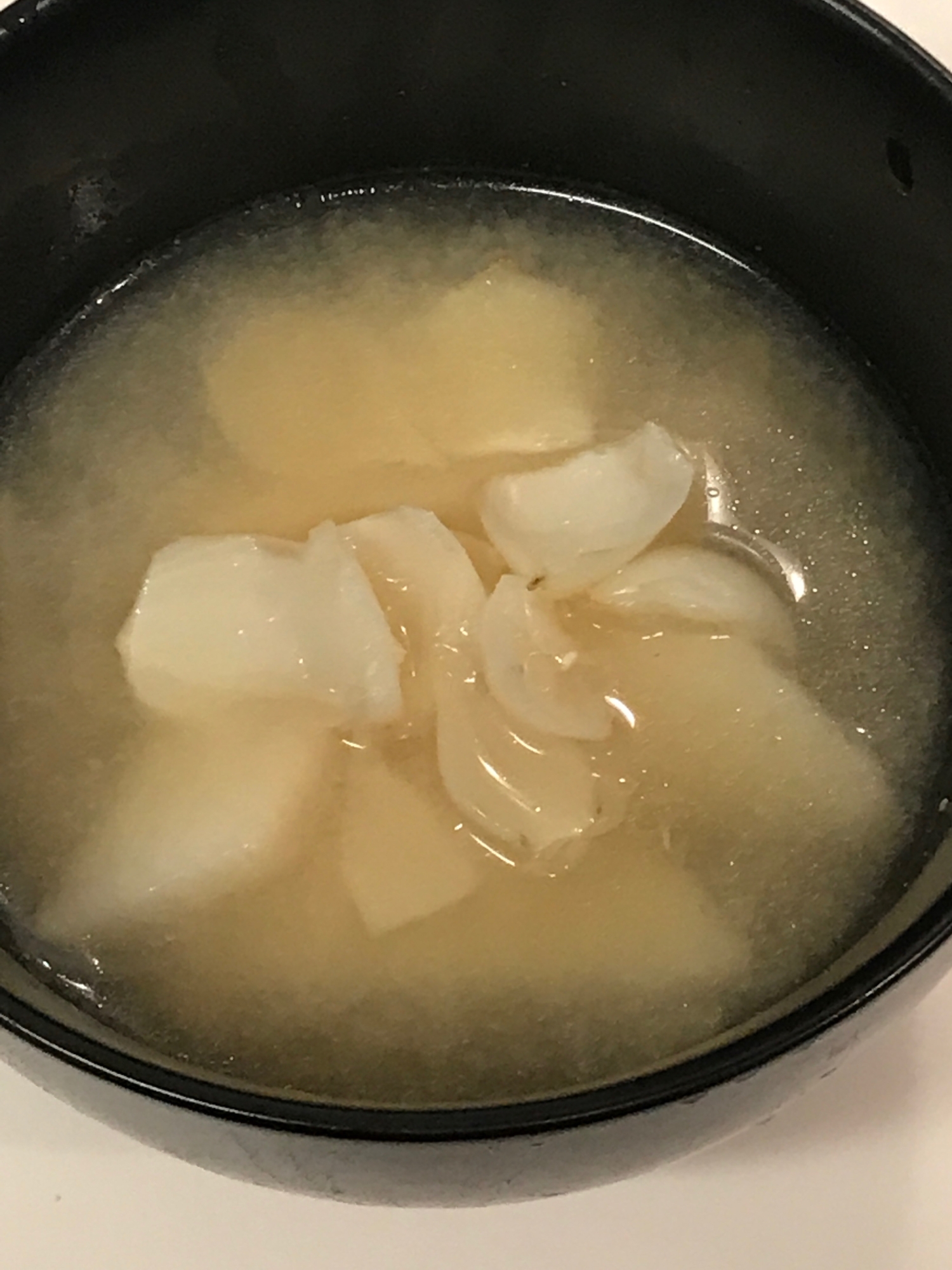ゆり根と長芋の味噌汁