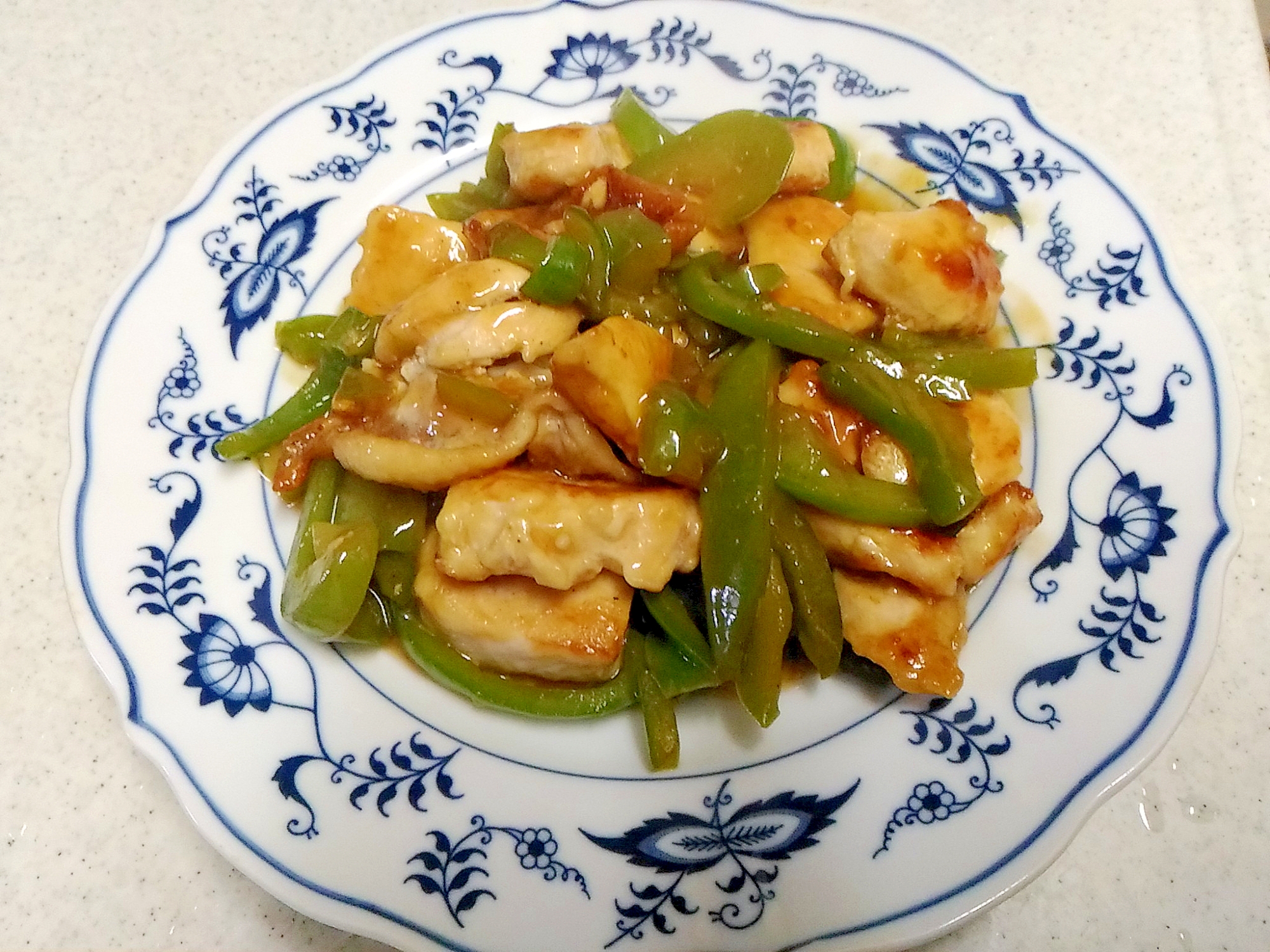 ピーマンと鶏肉の甘酢あんかけ