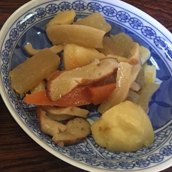 大根とじゃがいもと人参とちくわとさつま揚げの煮物 レシピ 作り方 By Tommeg12 楽天レシピ 大根とじゃがいもと人参とちくわとさつま揚げの煮物 レシピ 作り方 By Tommeg12 楽天レシピ