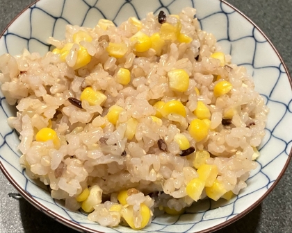 コンソメ醤油のとうもろこしご飯