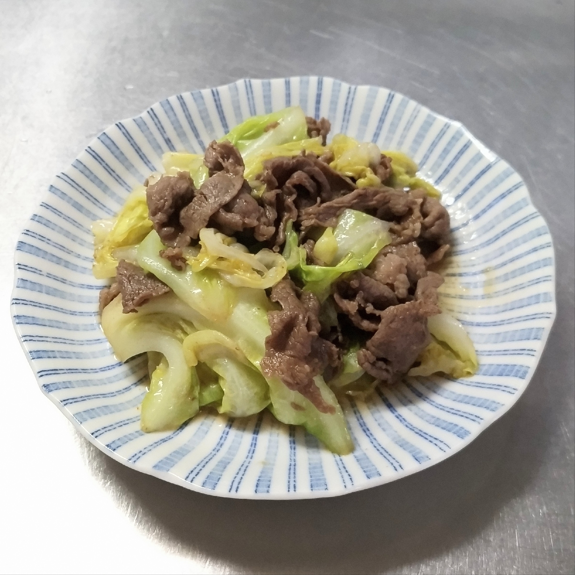春キャベツと牛肉の焼肉のたれ炒め