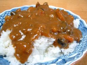 隠し味にコチュジャンを少し入れたカレー