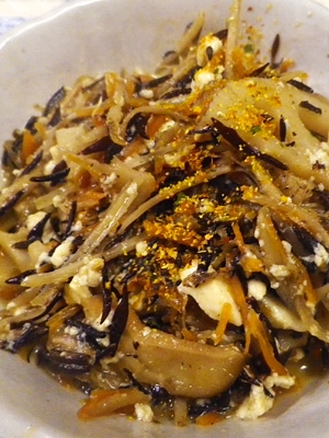 ヒジキ豆腐根菜の炒め煮