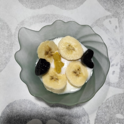 バナナ&ドライフルーツ♪ヨーグルト