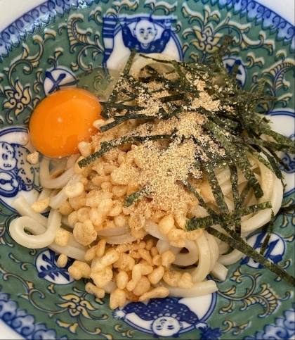 《簡単！》焼肉釜玉うどん