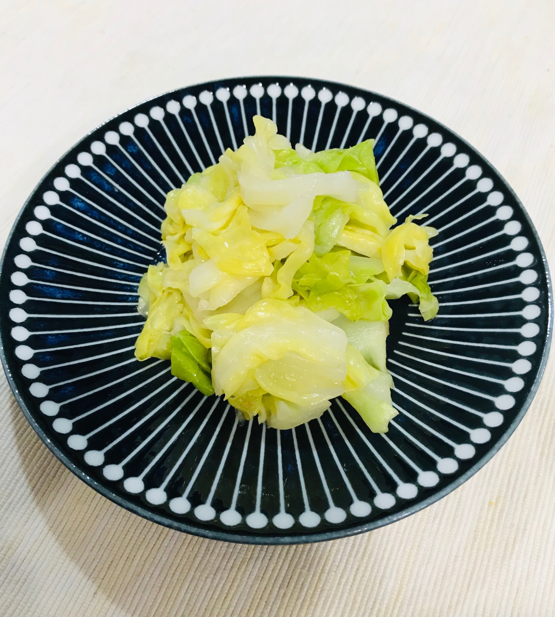 レンジで超簡単＊アンチョビキャベツ