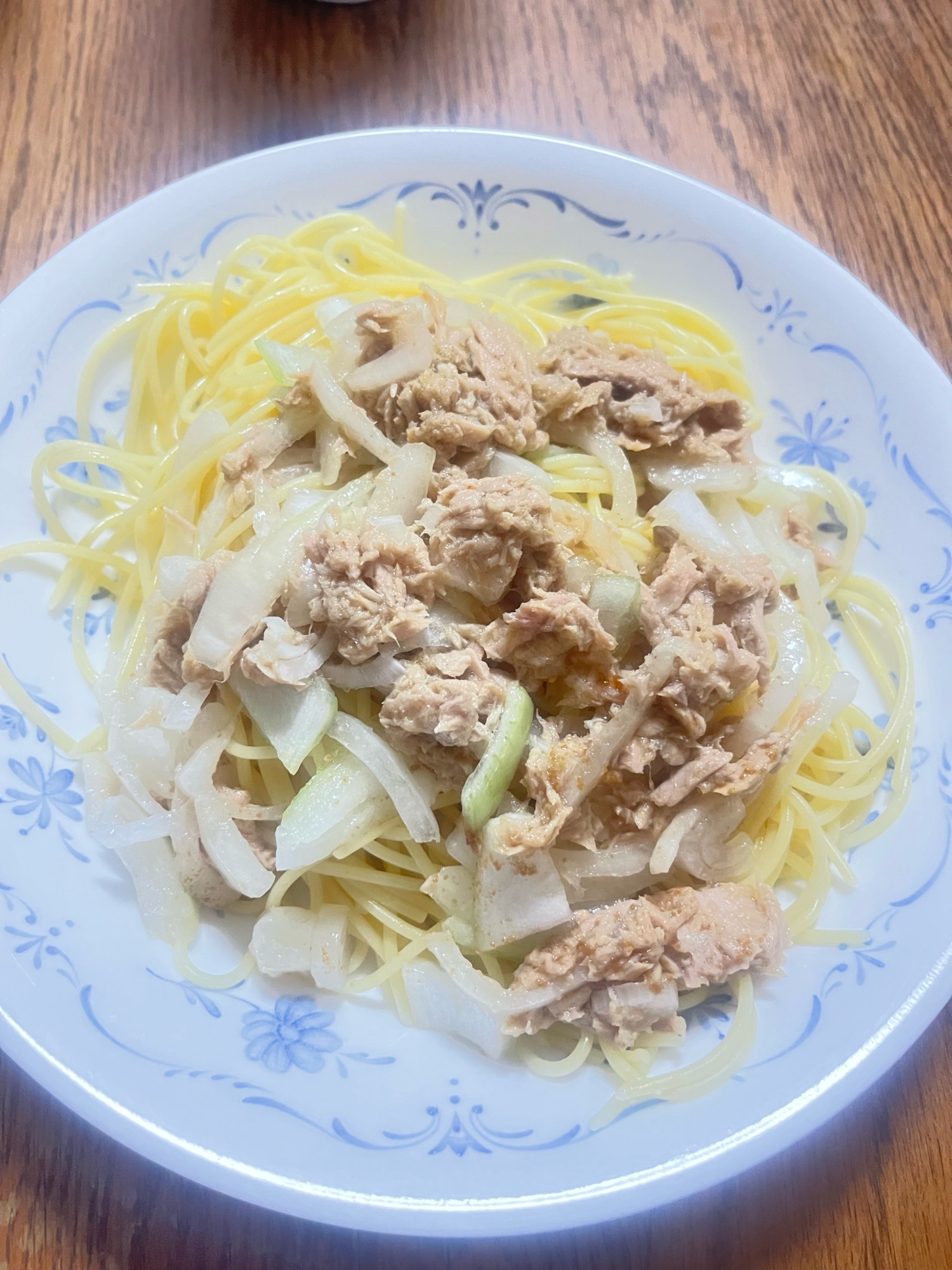 ツナと玉ねぎのさっぱりゆず胡椒パスタ