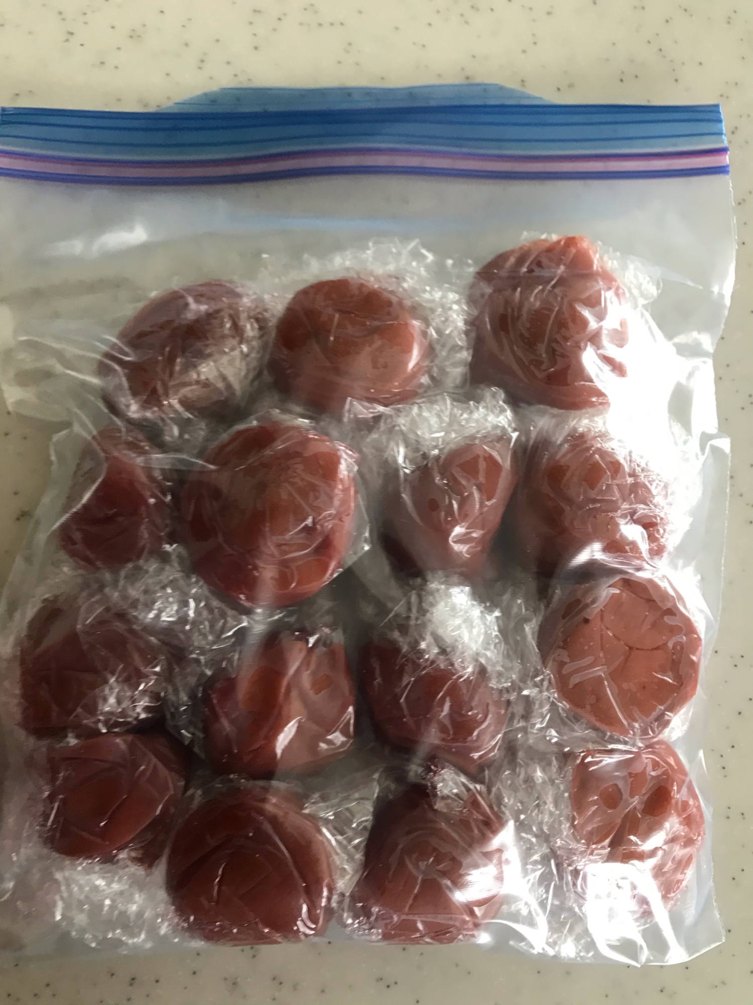 梅干しの冷凍保存 レシピ 作り方 By えんころ 楽天レシピ