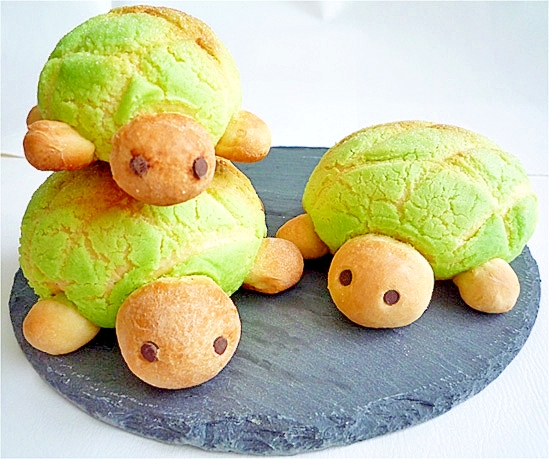かき氷シロップで手軽に かめメロンパン レシピ・作り方 by liqueur 