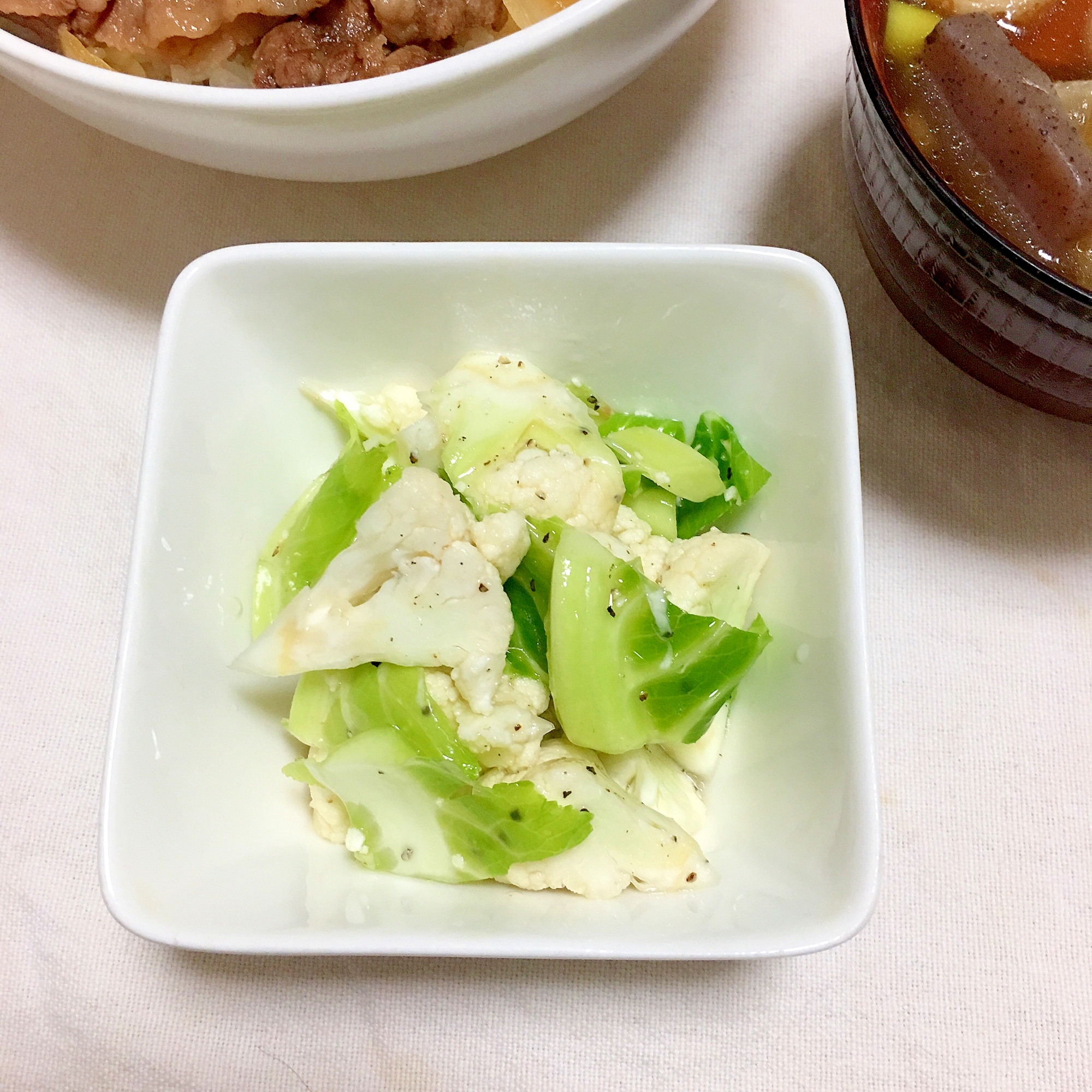 葉も食べる！生でまるごとカリフラワー寿司酢マリネ♡