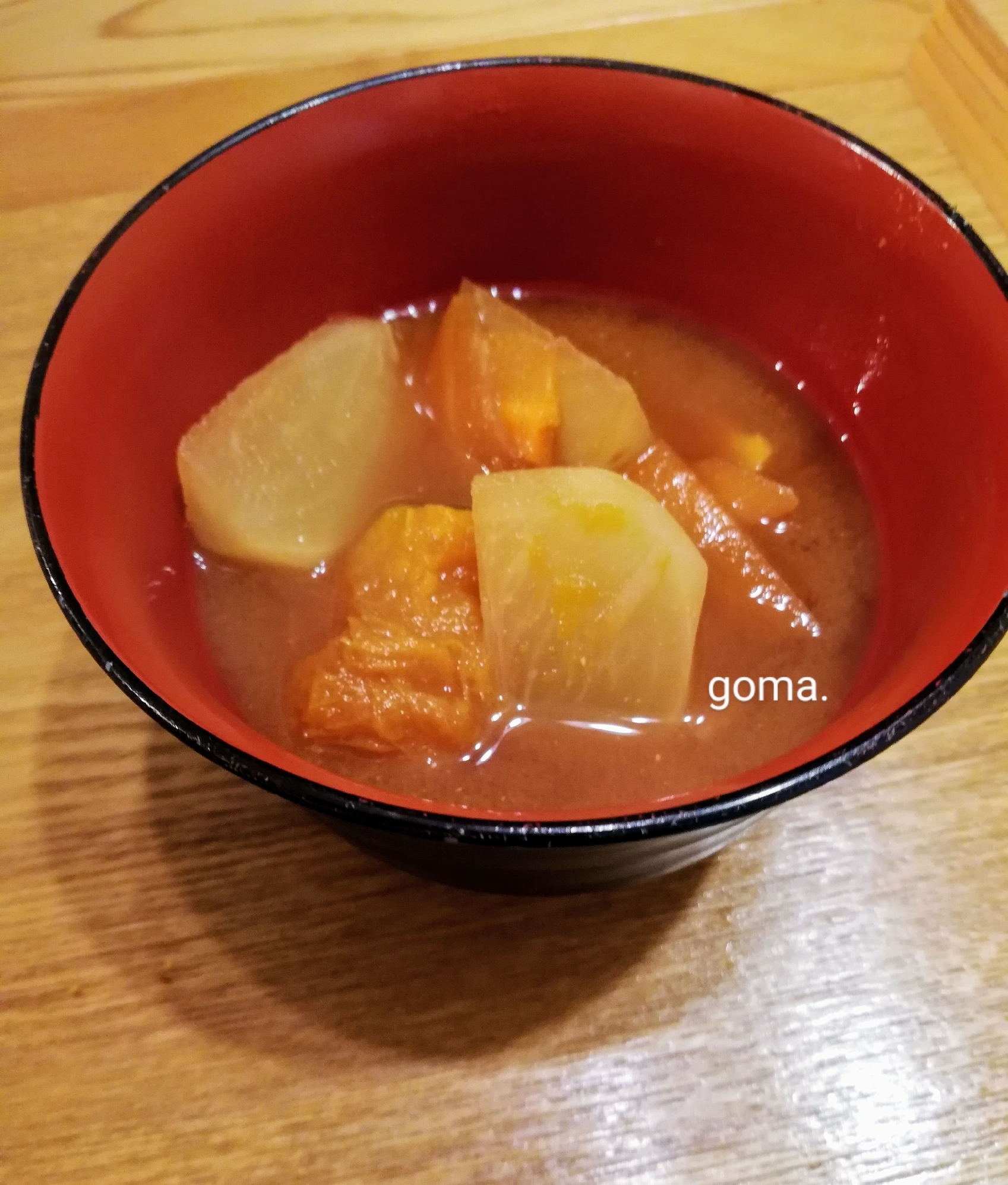 かぶと黄色野菜の味噌汁