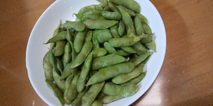 黒豆の美味しい塩茹で枝豆♪