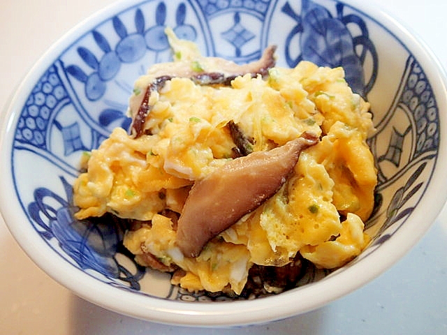 椎茸と青のりの卵炒め