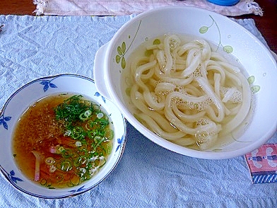 ❤　かまぼこも入ったよ！　釜揚げうどん　❤