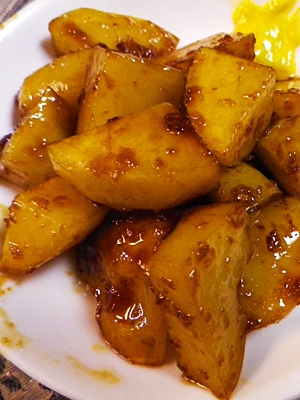 揚げ焼きジャガイモの生姜醤油煮