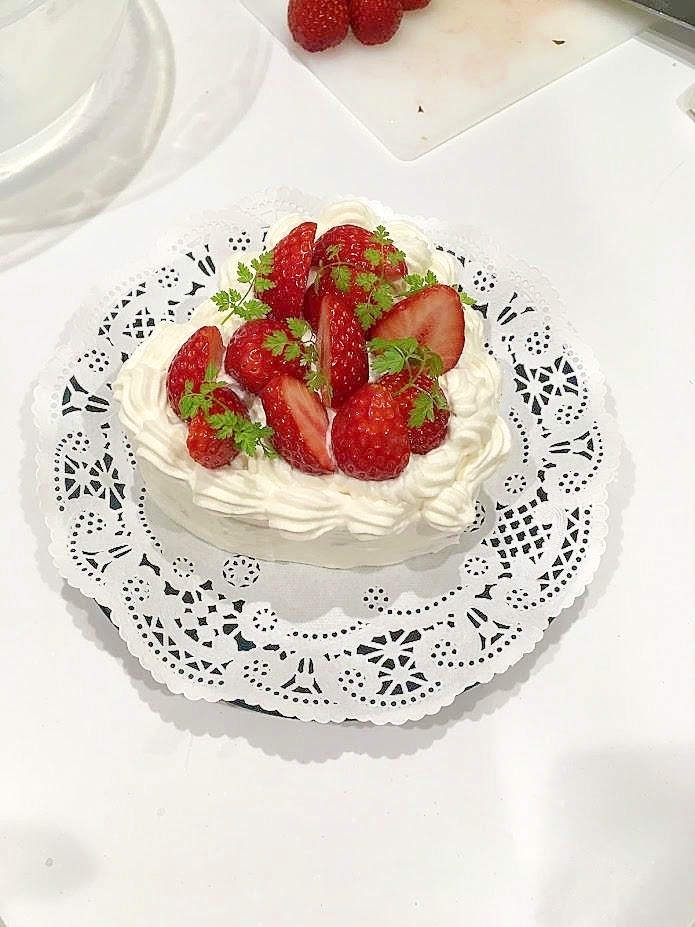 苺ハートケーキ