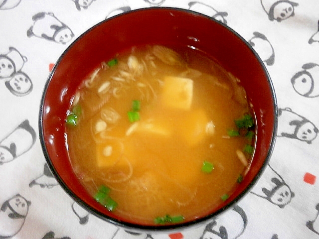 豆腐・みょうがの味噌汁