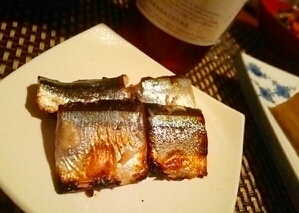 ご飯もお酒もすすむ、秋刀魚の粕漬