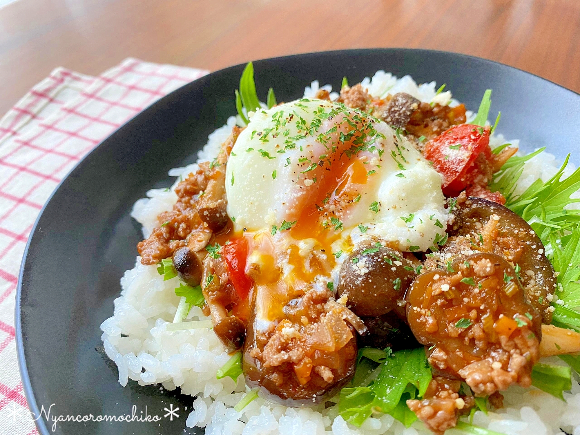 お手軽ご飯♡ナスのミートソース丼