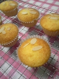 超簡単 ホットケーキミックスで しっとりマフィン レシピ 作り方 By ちぃちぃこ 楽天レシピ 超簡単 ホットケーキミックスで しっとりマフィン レシピ 作り方 By ちぃちぃこ 楽天レシピ