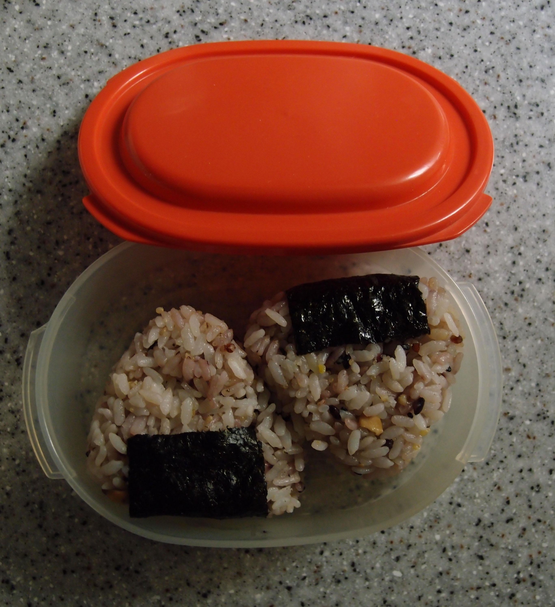 舞茸のおにぎり弁当