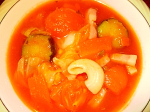 ズッキーニの夏野菜スープ♪