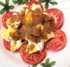 二人分で作りました～♪
トマトの赤と玉子の黄色が、綺麗～♪
醤油麹のタレがからむと、ご飯に合いますね～♪
美味しかったです～♪レシピ、ありがとう～♡