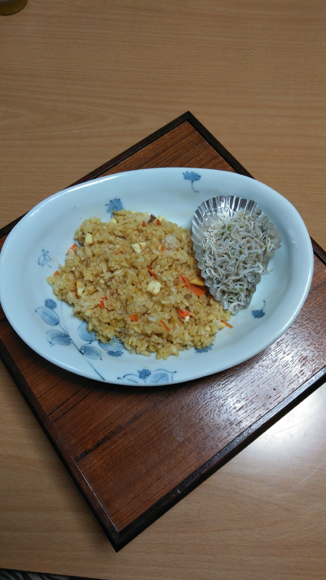 パラパラカレー炒飯