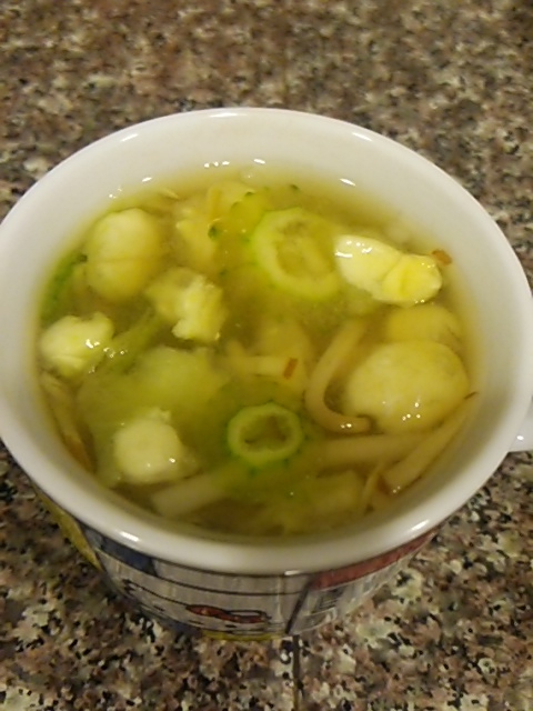 ゴーヤと生姜の味噌スープ
