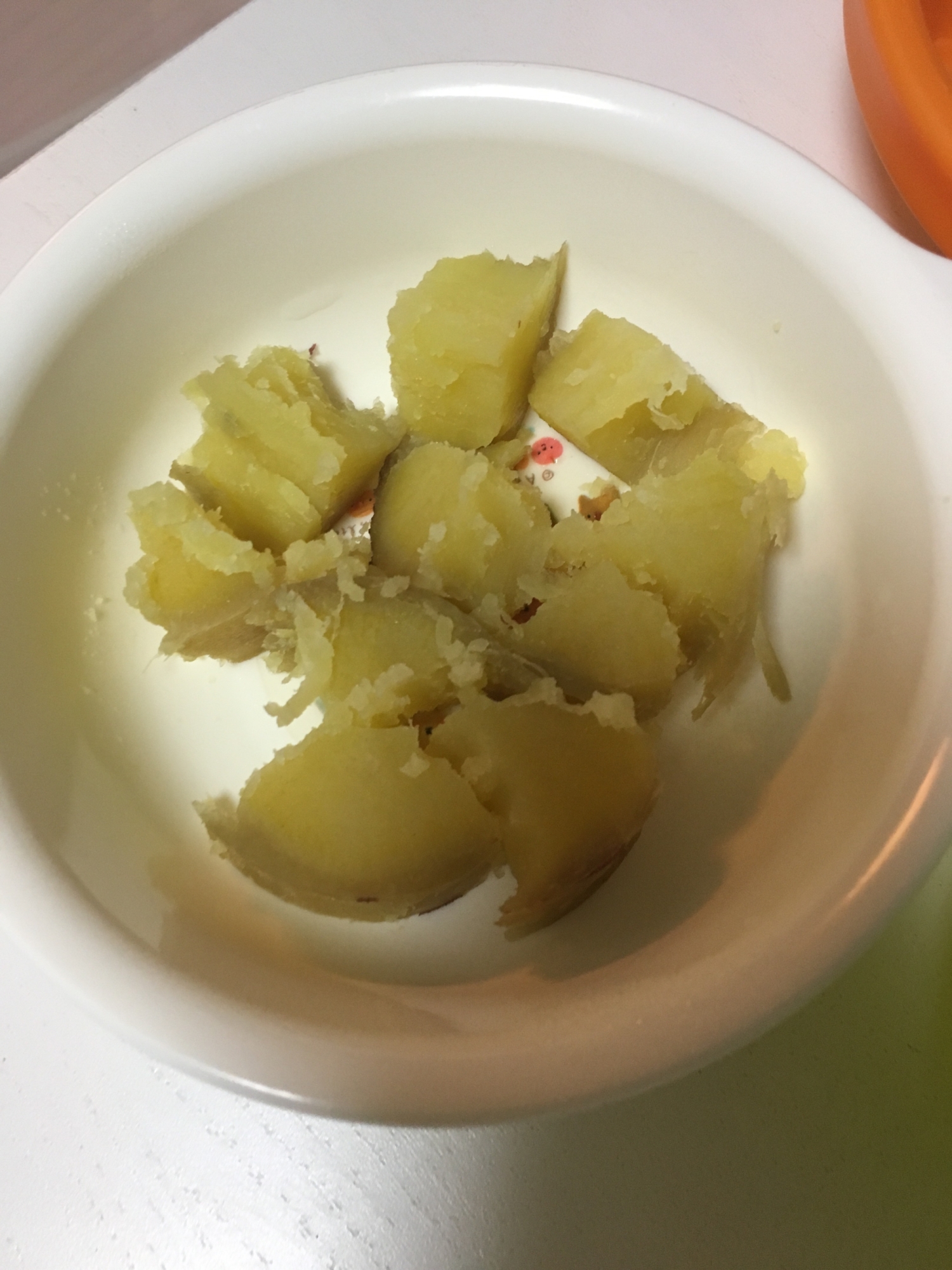 離乳食 さつまいものレモン茹で レシピ 作り方 By ドラざえもん009 楽天レシピ