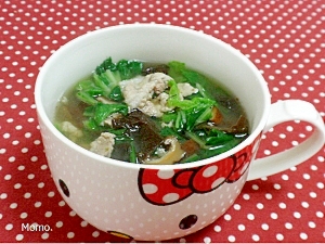 白菜と豚小間の中華スープ